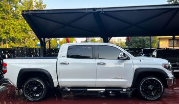 
									Toyota Tundra full								