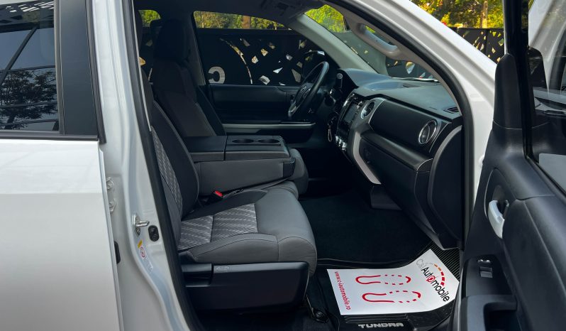
								Toyota Tundra full									