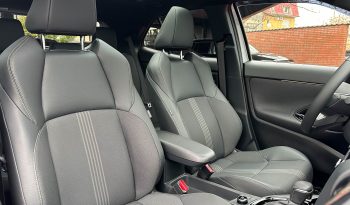 
									Toyota Yaris Cross full								