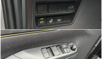 
									Toyota Yaris Cross full								