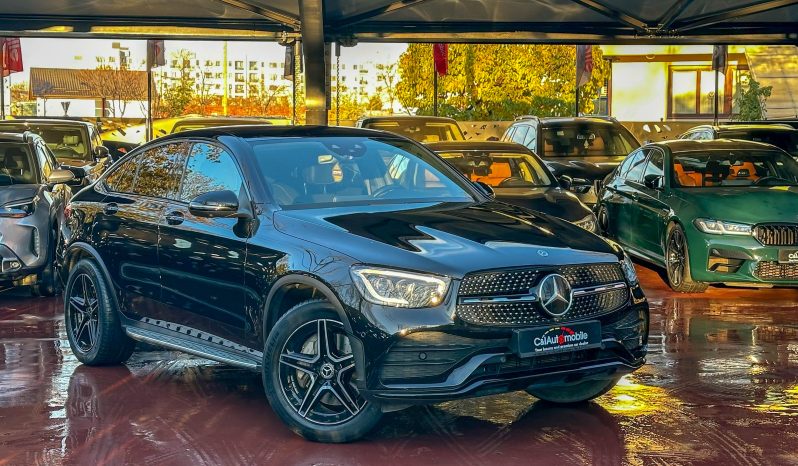 
								Mercedes-Benz GLC Coupe 300 4MATIC full									