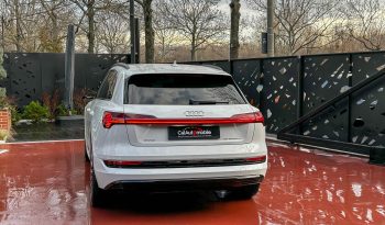 
									Audi e-tron 55 quattro S line full								