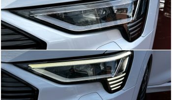 
									Audi e-tron 55 quattro S line full								
