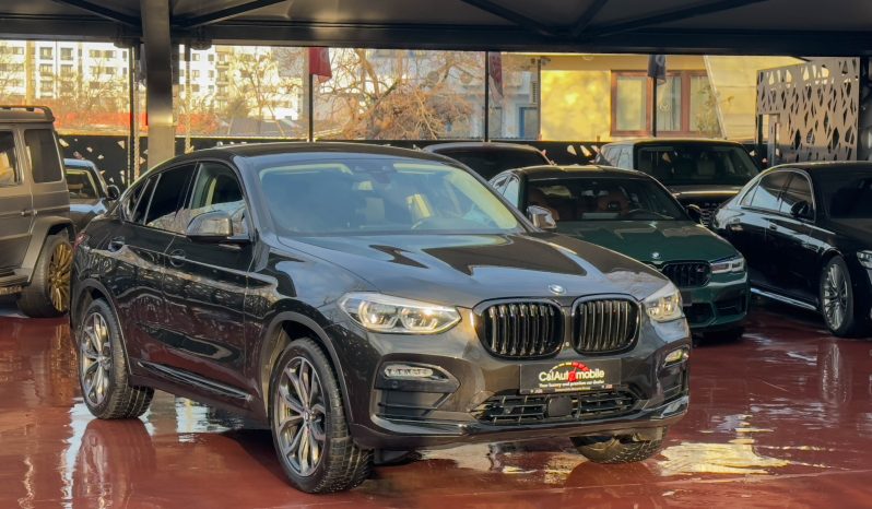 
								BMW X4 xDrive20i full									