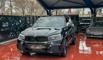 
									BMW X5 xDrive40d full								
