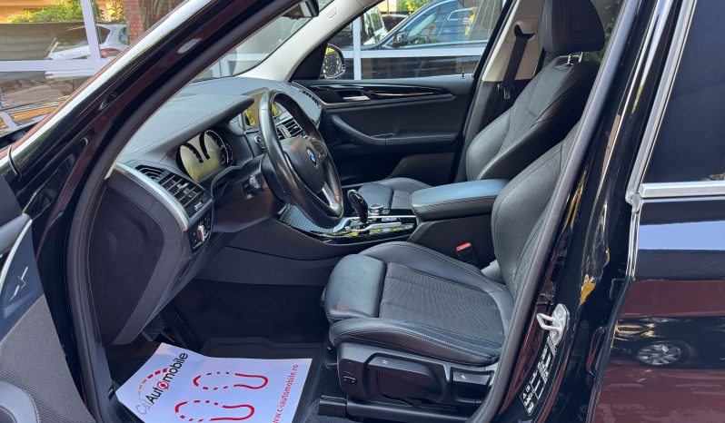 
								BMW X3 xDrive30i full									