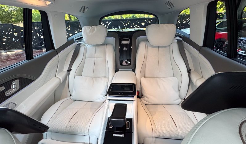 
								Mercedes-Benz GLS Maybach 600 LARTE DESIGN full									